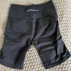 Alphalete Biker Short M